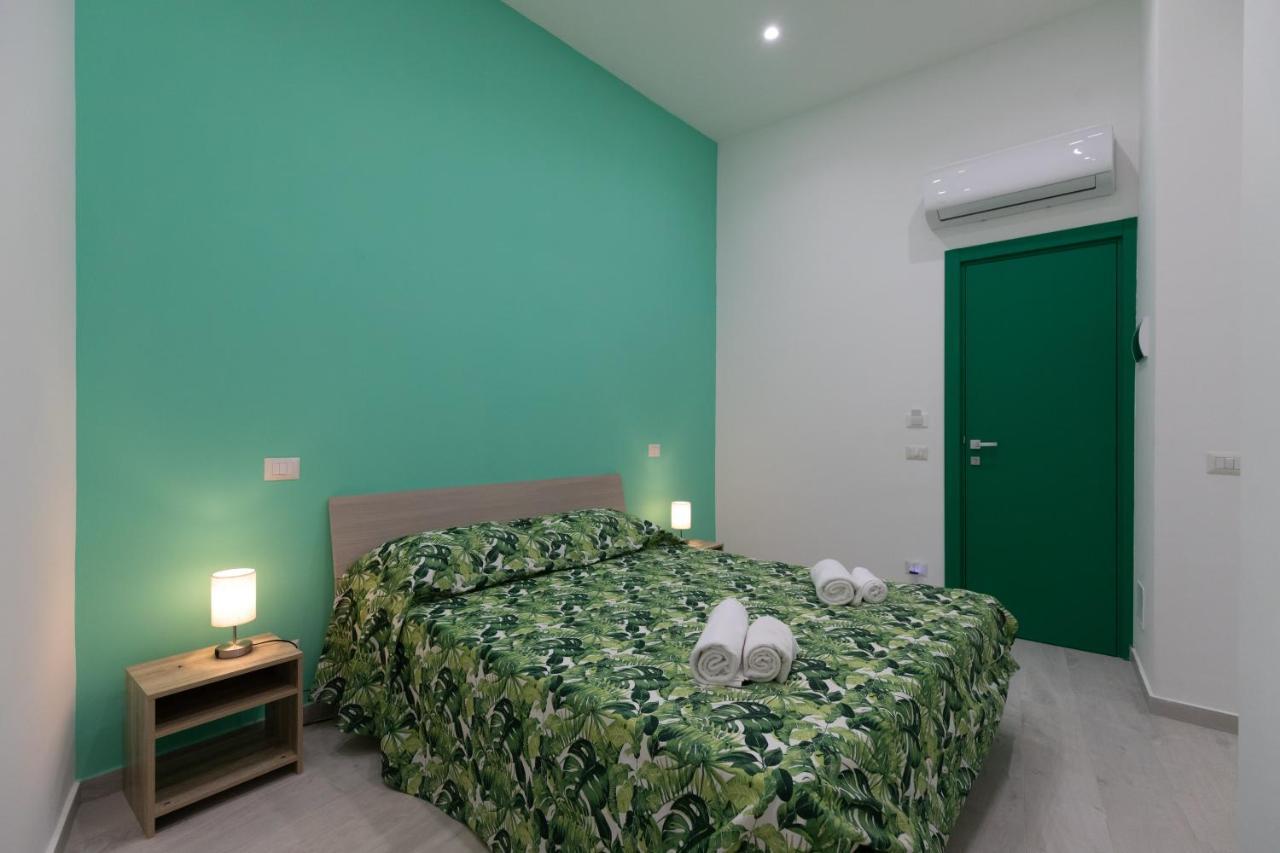נאפולי My Brilliant Home With Jacuzzi 2 Steps From St Toledo מראה חיצוני תמונה