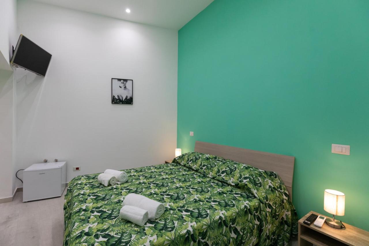 נאפולי My Brilliant Home With Jacuzzi 2 Steps From St Toledo מראה חיצוני תמונה